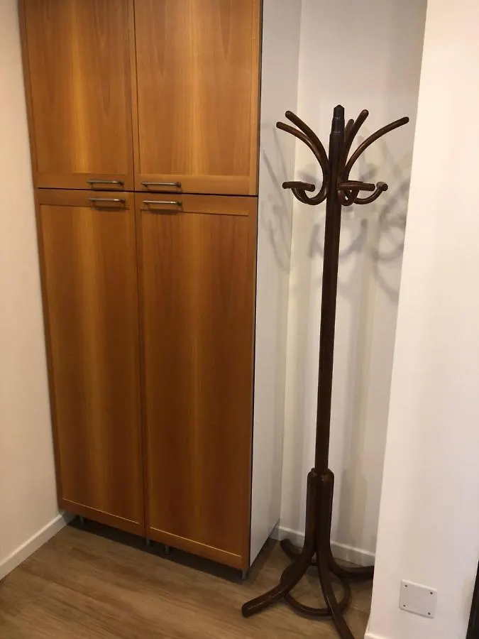 Apartament Milanbed 0*, Mediolan